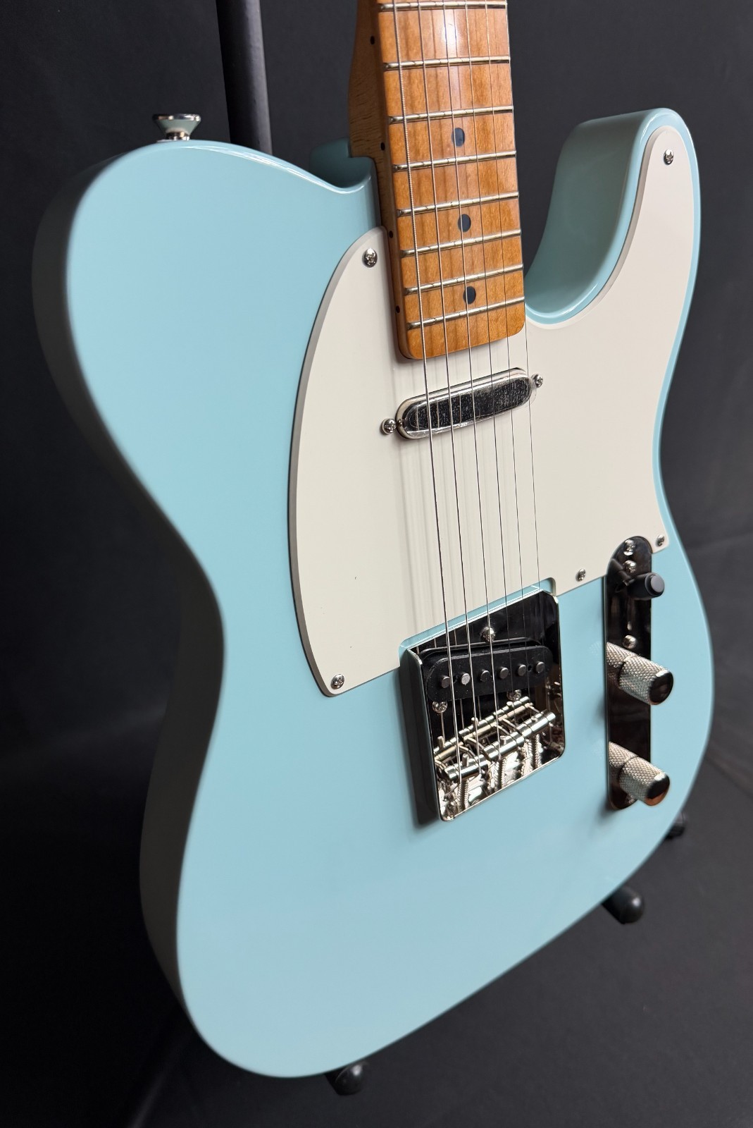 Squier Classic Vibe 50’s Telecaster Electric Guitar Sonic Blue Finish (003)