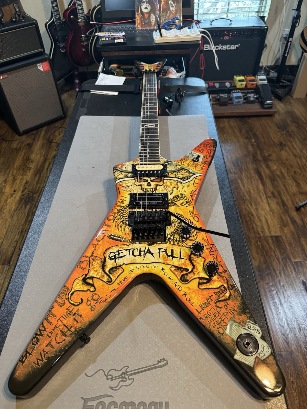 Dean Dimebag Darrell Dimebonics Electric Guitar with Dean Case