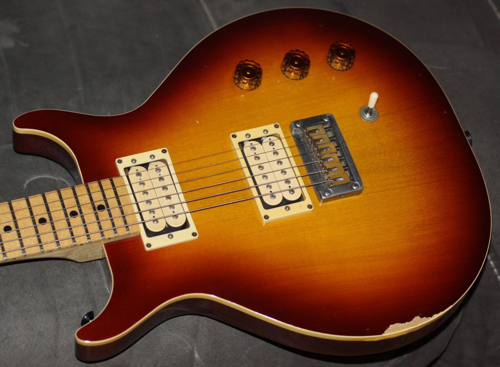 Very RAre 2pc CENTER SEAM! 1982 Washburn SB-8-Pro Setup-All Orig!43yr Old JAPAN!