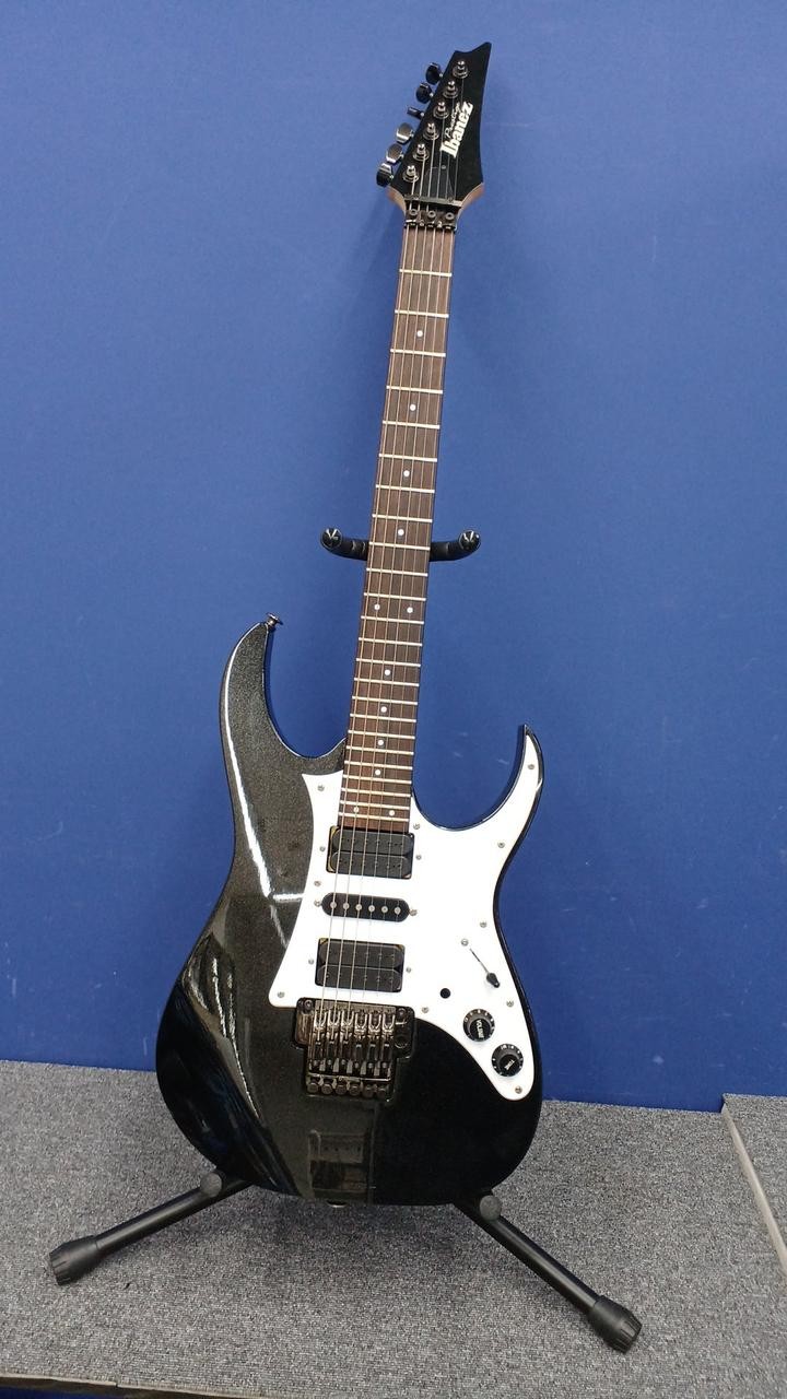 IBANEZ RG2550 Electric Guitar Fast Playability and Style JP
