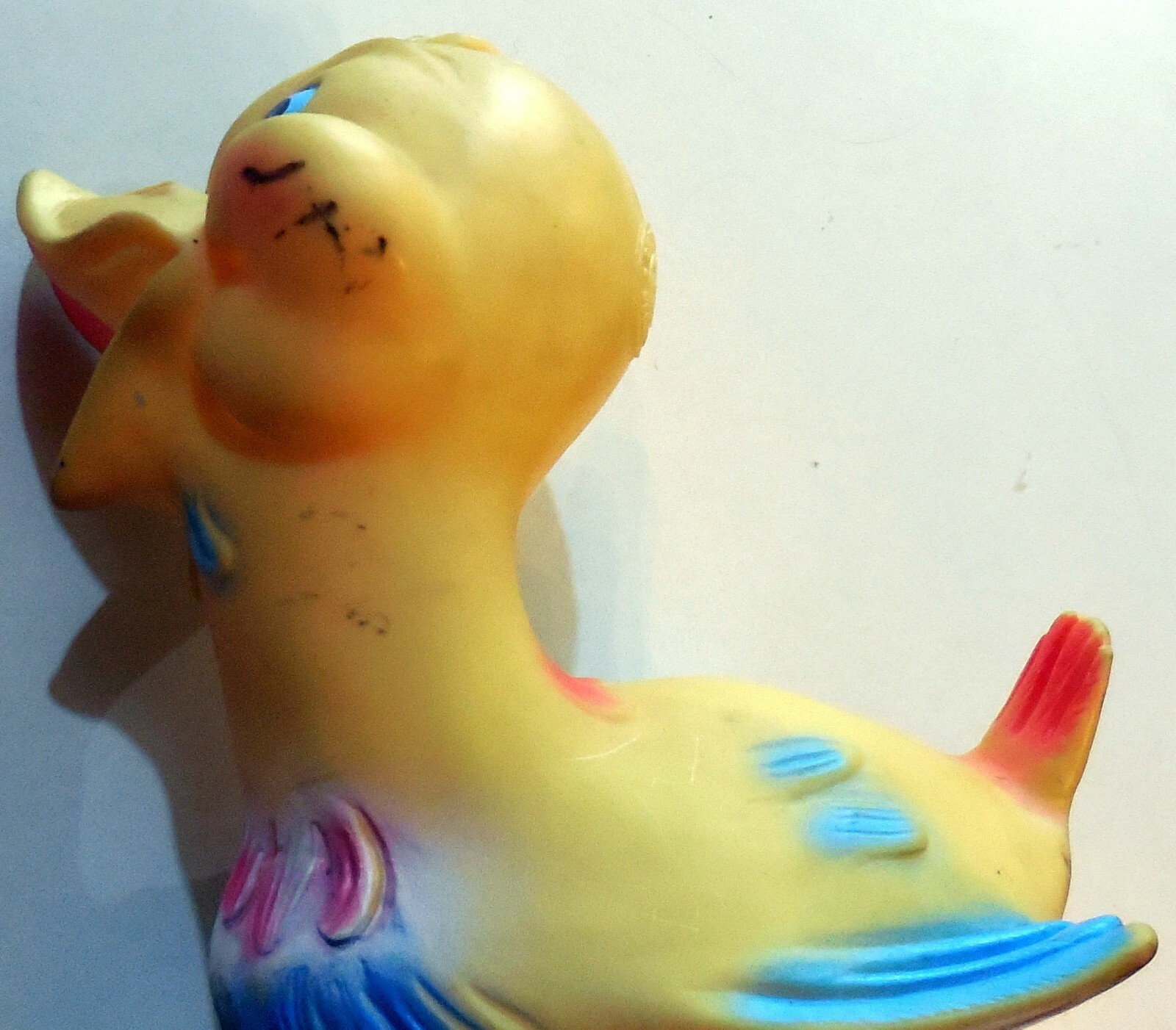 VINTAGE LARGE RUBBER TOY DUCK DUCKLING RUBBERTOYS MADE IN ITALY 1960s