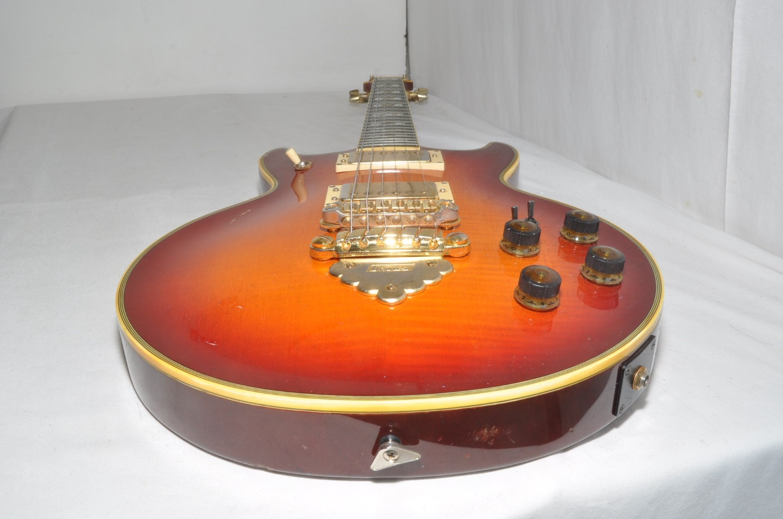 Ibanez AR-300 Artist Electric Guitar Ref No.6093
