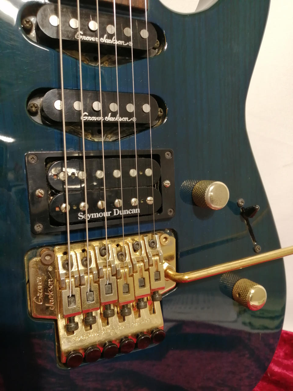 GROVER JACKSON SOLOIST SEE THROUGH BLUE Used Electric Gutiar