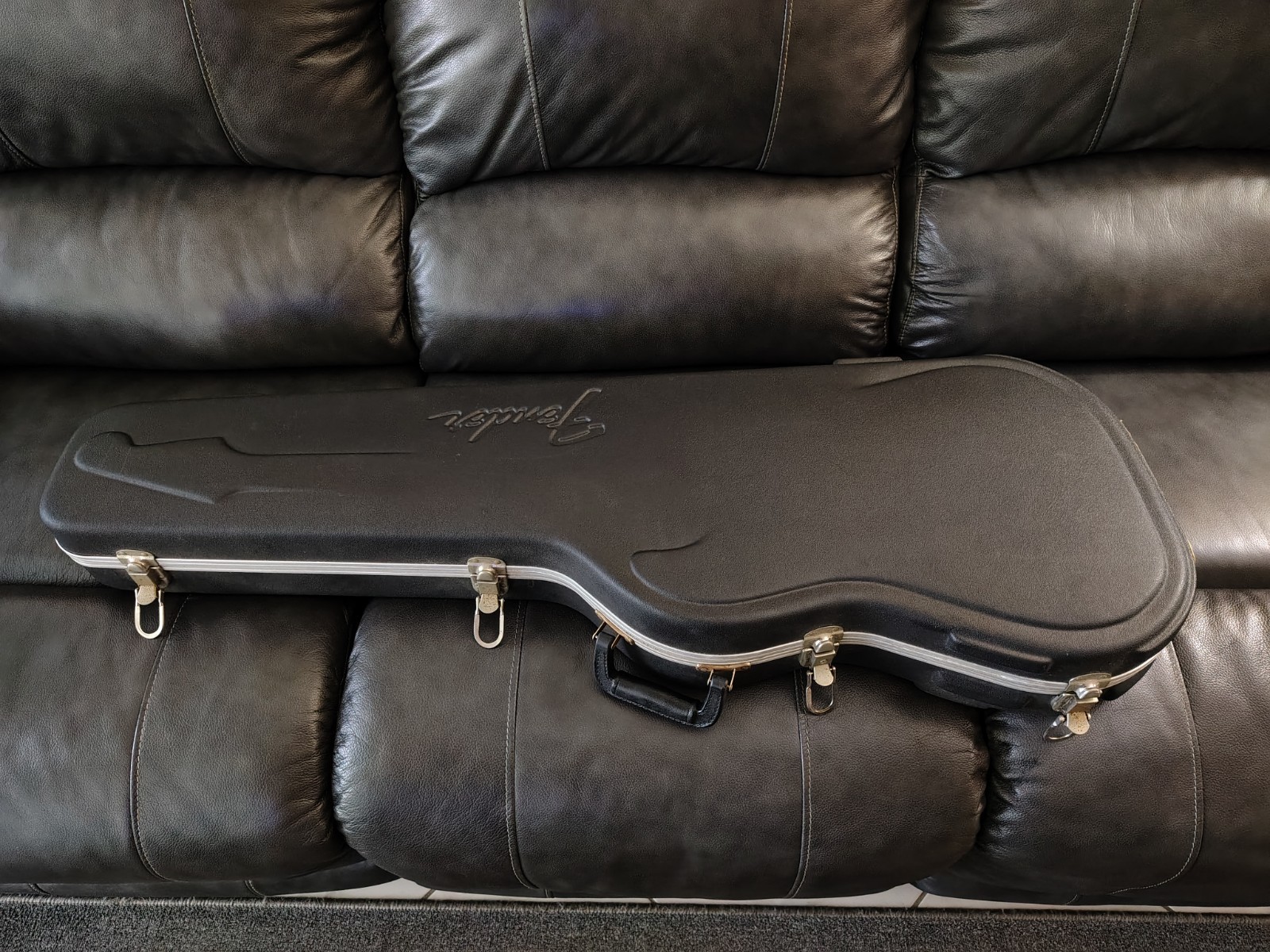 2002 Fender American Deluxe Stratocaster Black Fat Strat *UNPLAYED*