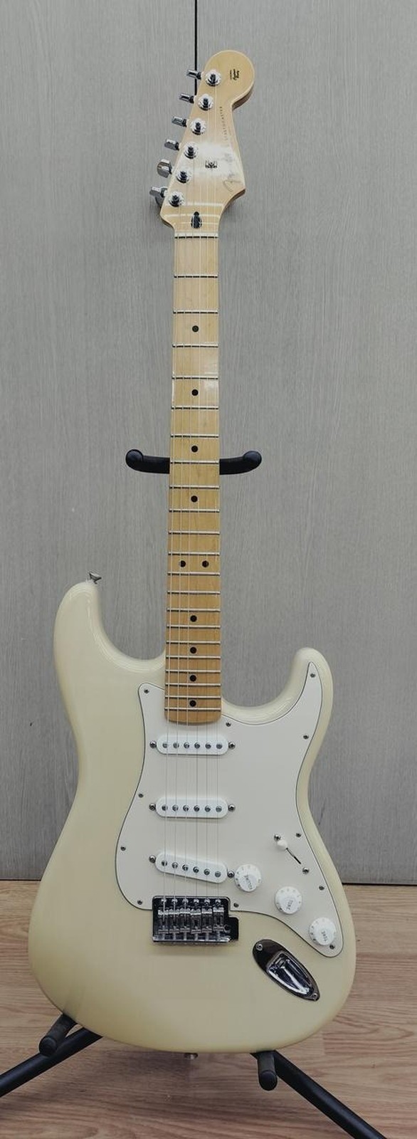FENDER MEXICO STRATCASTER Used Alder body Maple neck Maple fingerboard White