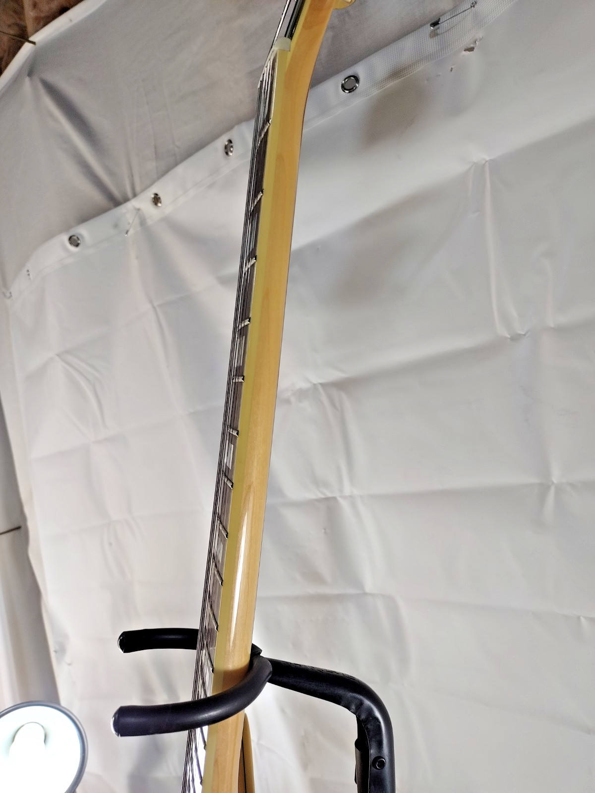 Epiphone Sheraton II NA Semi-Hollow Electric Guitar