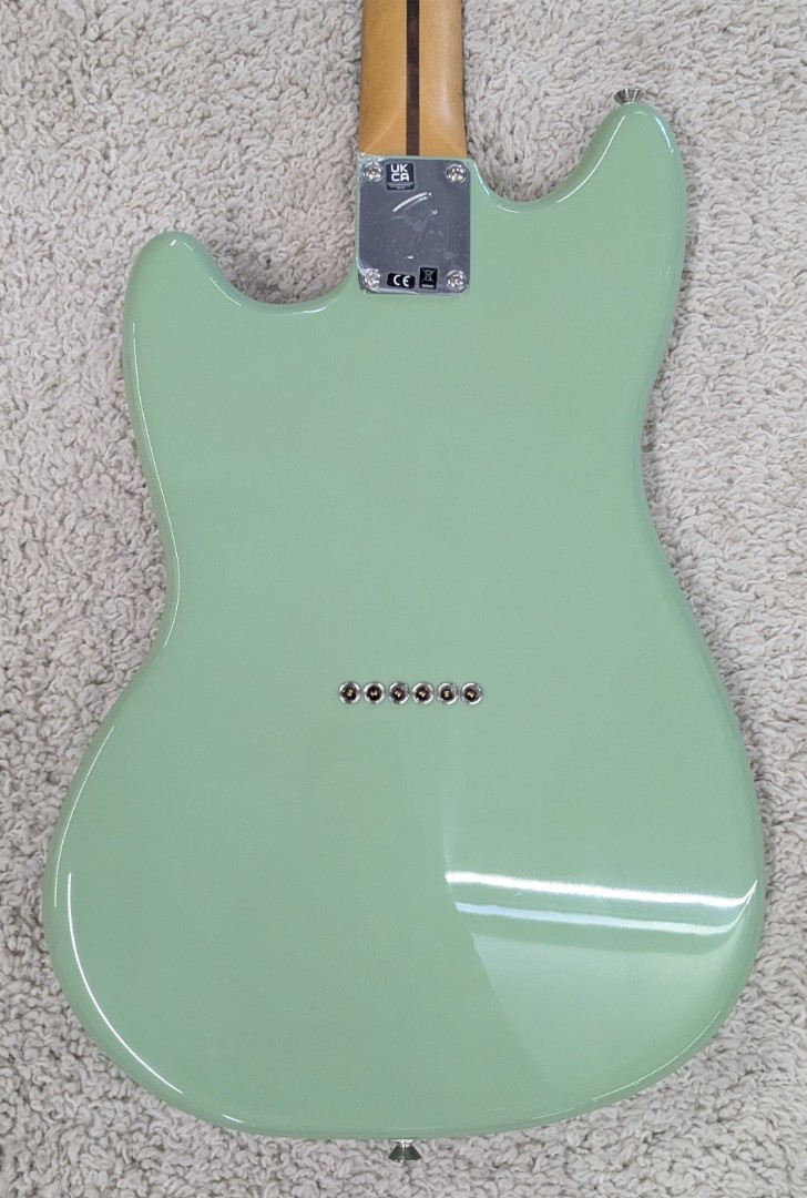 Fender Player II Mustang Electric guitar, Rosewood Fingerboard, Birch Green -MIM