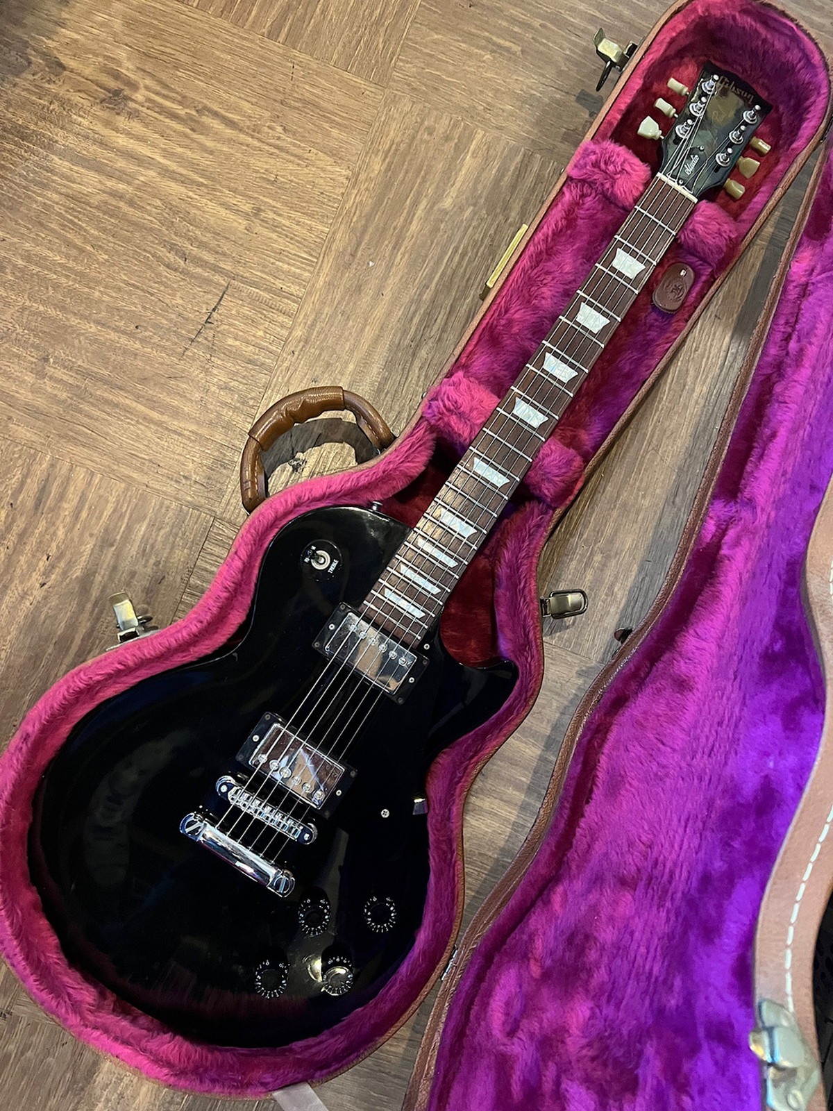 Gibson Les Paul Studio Used 2000 Maple Top Mahogany Back Body Ebony w/Hard Case