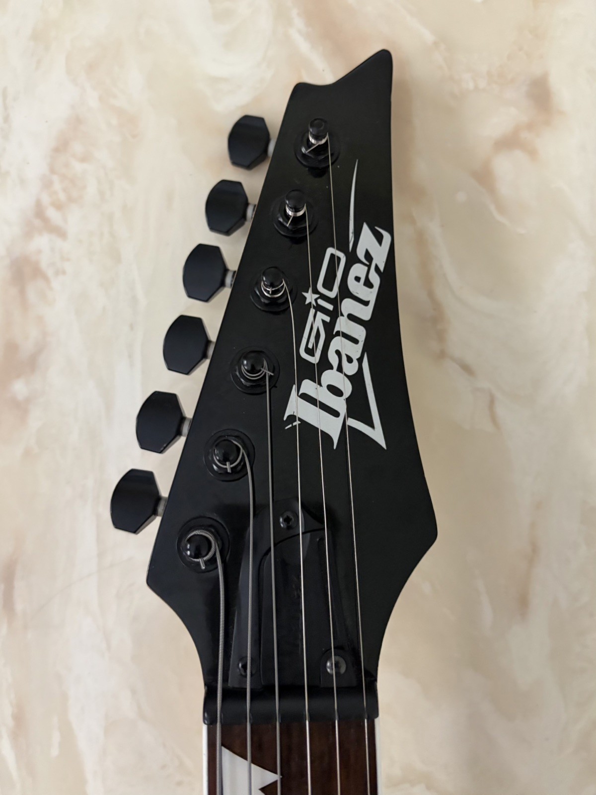 Ibanez GIO | Transparent Red Burst