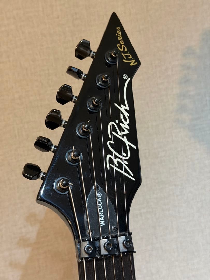 B.C. Rich Warlock Stranger Things Eddie Munson Model Limited to 2000 #069
