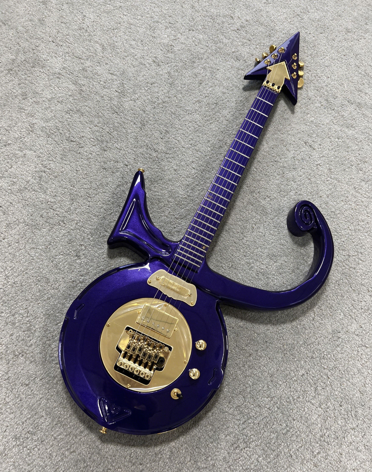 US Warehouse Purple Prince “Love Symbol” Style Electric Guitar Gold Hardware