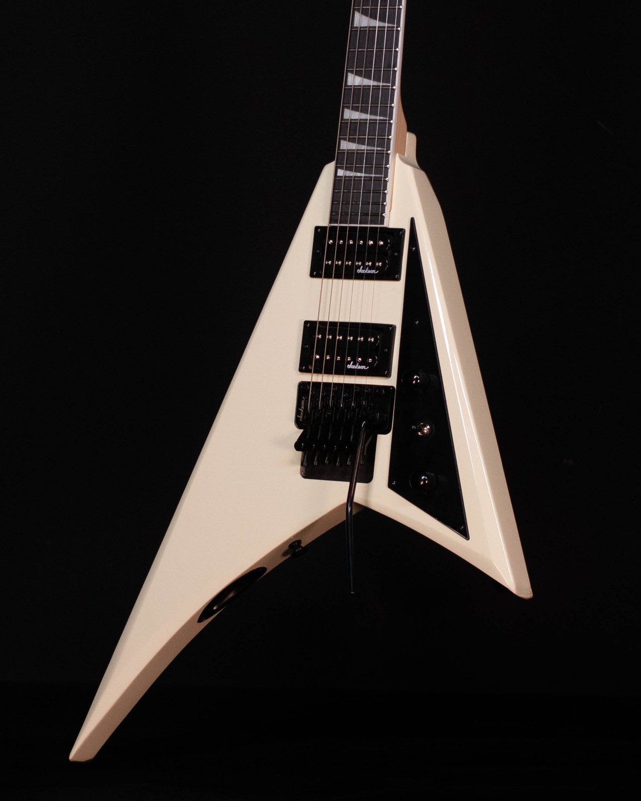 Jackson JS Series Rhoads JS32, Amaranth FB, Ivory