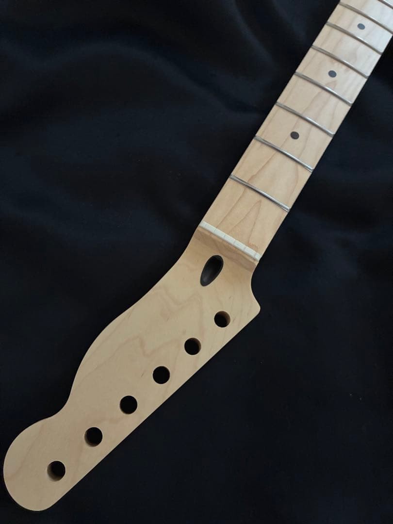 Telecaster maple fingerboard (No. 71) Nature color nitro satin painting
