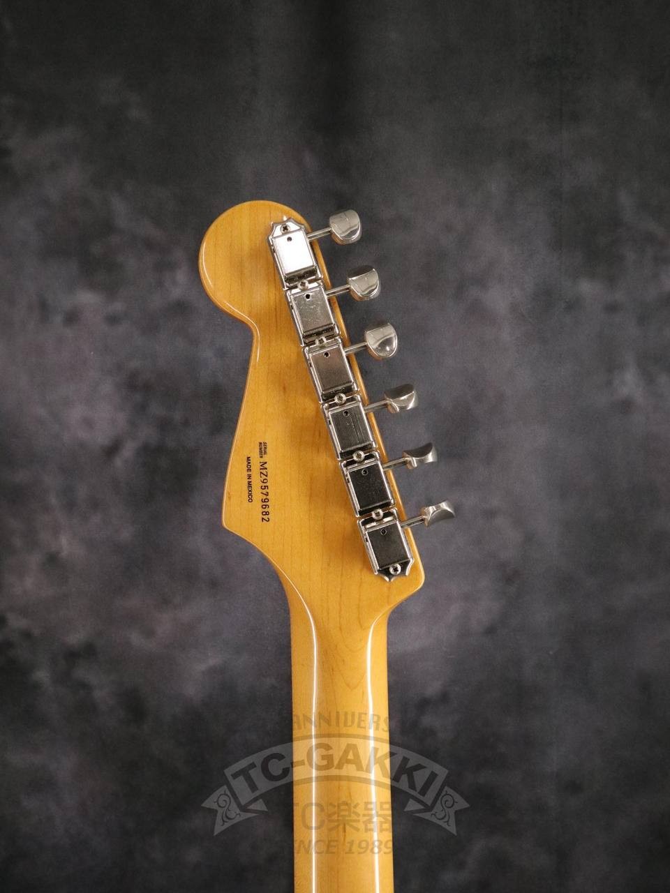 Fender Classic Series 60s Stratocaster 2005 Used Electric Guitar