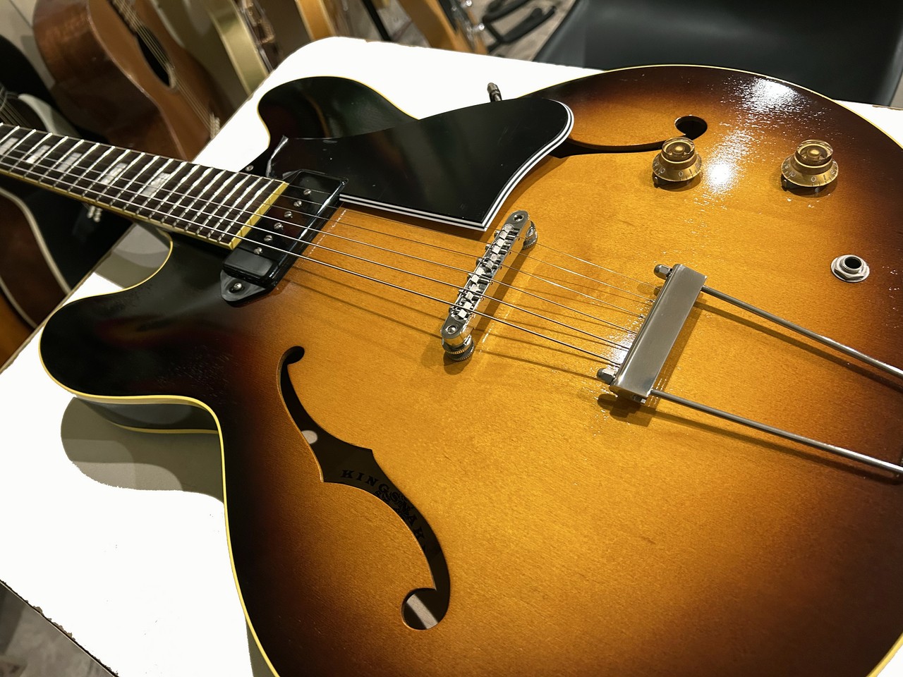 King Snake Smith Jazz Sunburst Electric Hollowbody Used