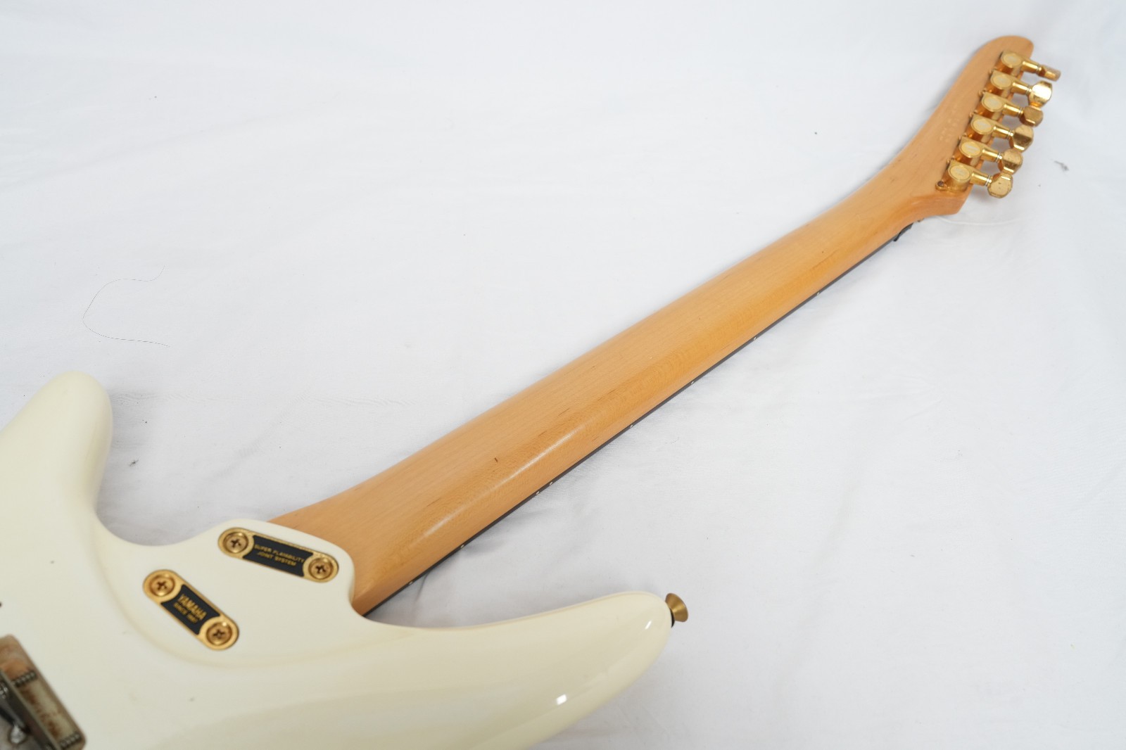YAMAHA MG K-II WHITE Bakufu Slump Pappa Kawai Model
