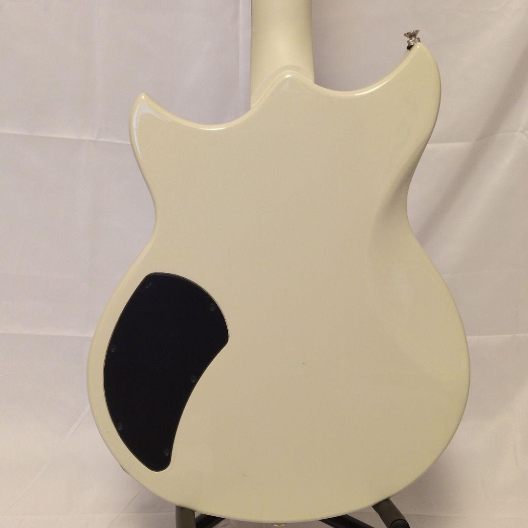 Yamaha RSE20 VW Revstar Element Series Electric Guitar White with Soft Case