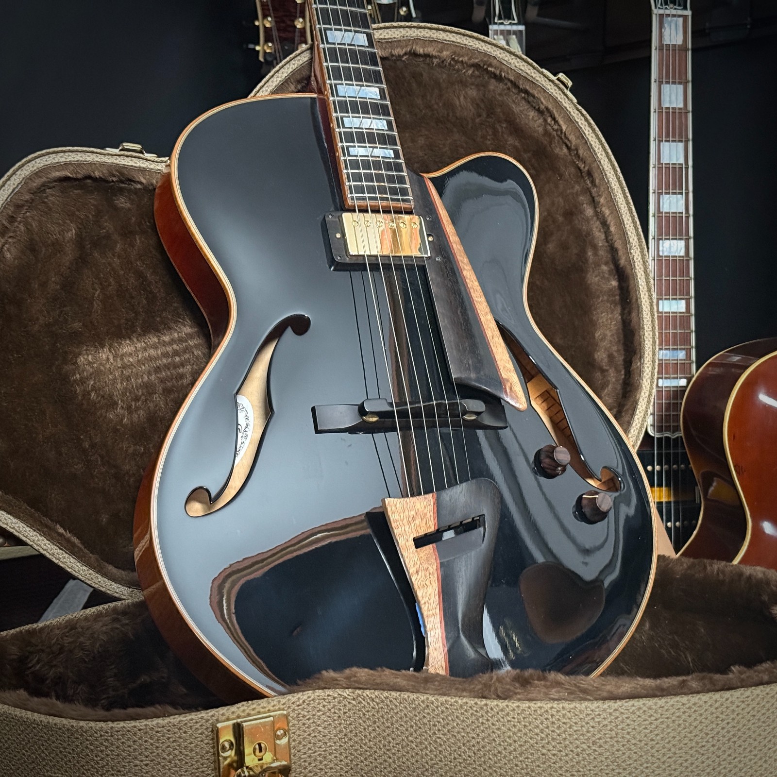 2010 Comins Classic 16-inch Electric Archtop