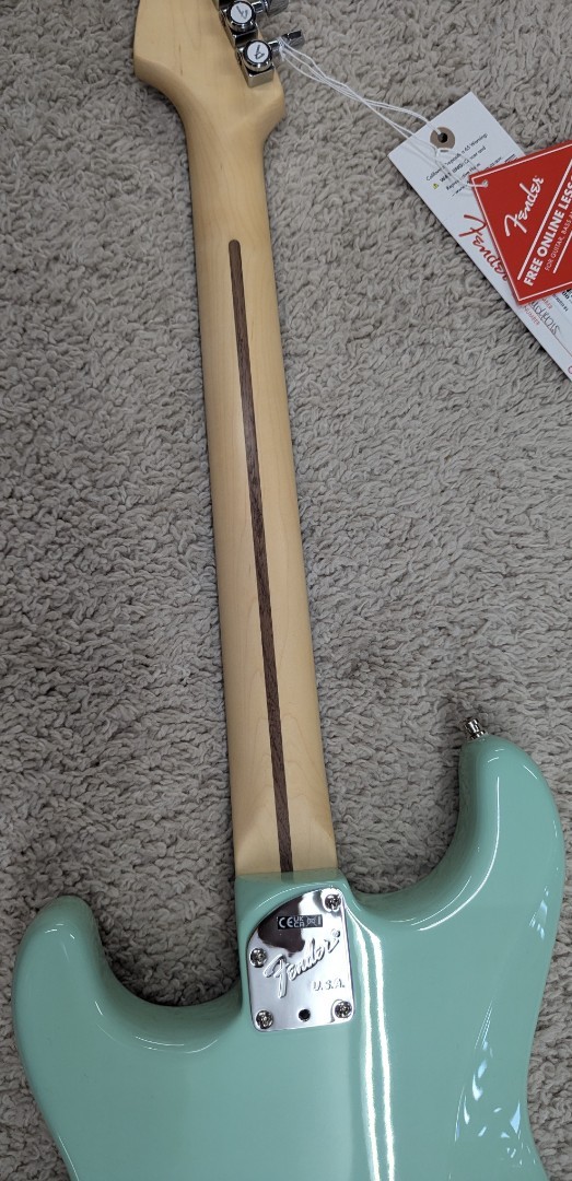 Fender Jeff Beck Stratocaster Guitar, Rosewood Fretboard, Surf Green with Case