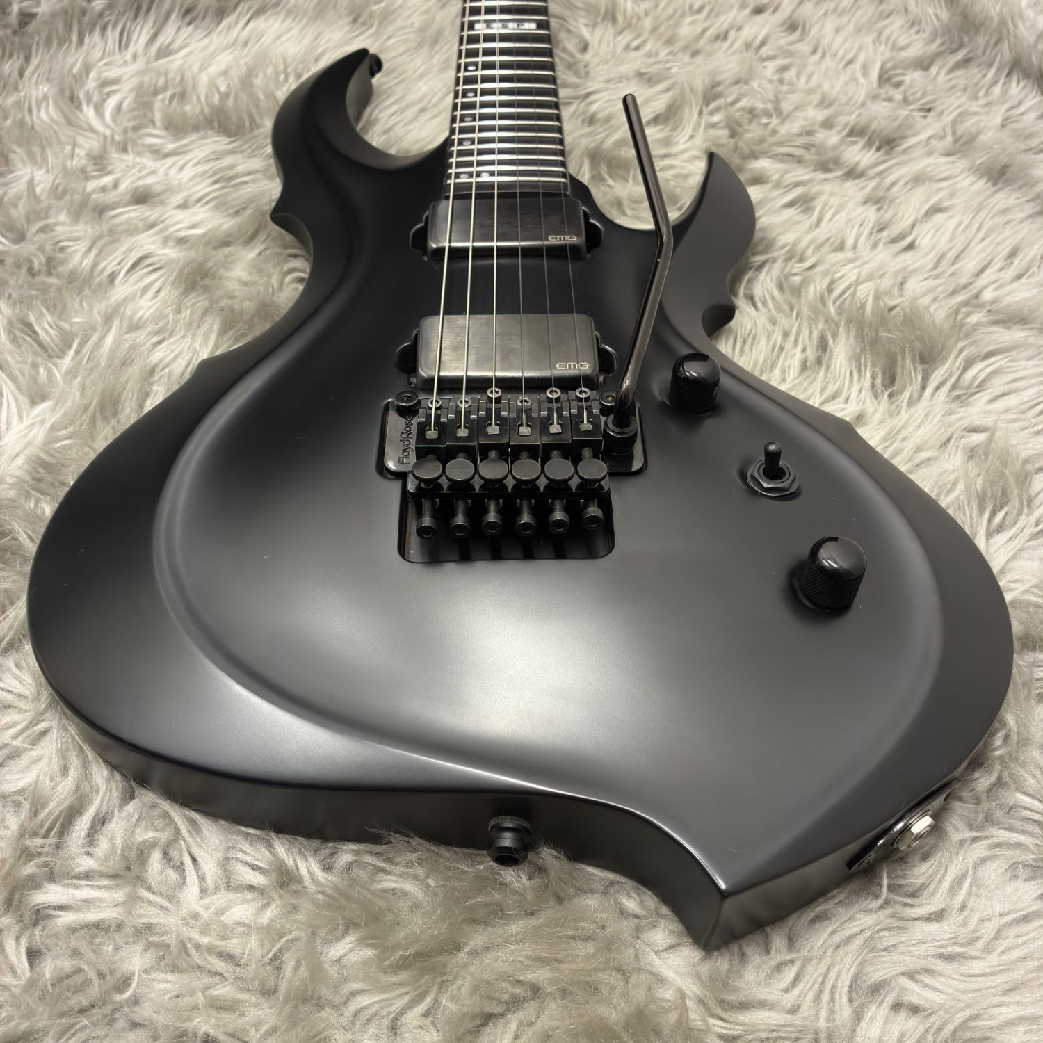 ESP / E-II FRX Black Satin / Used