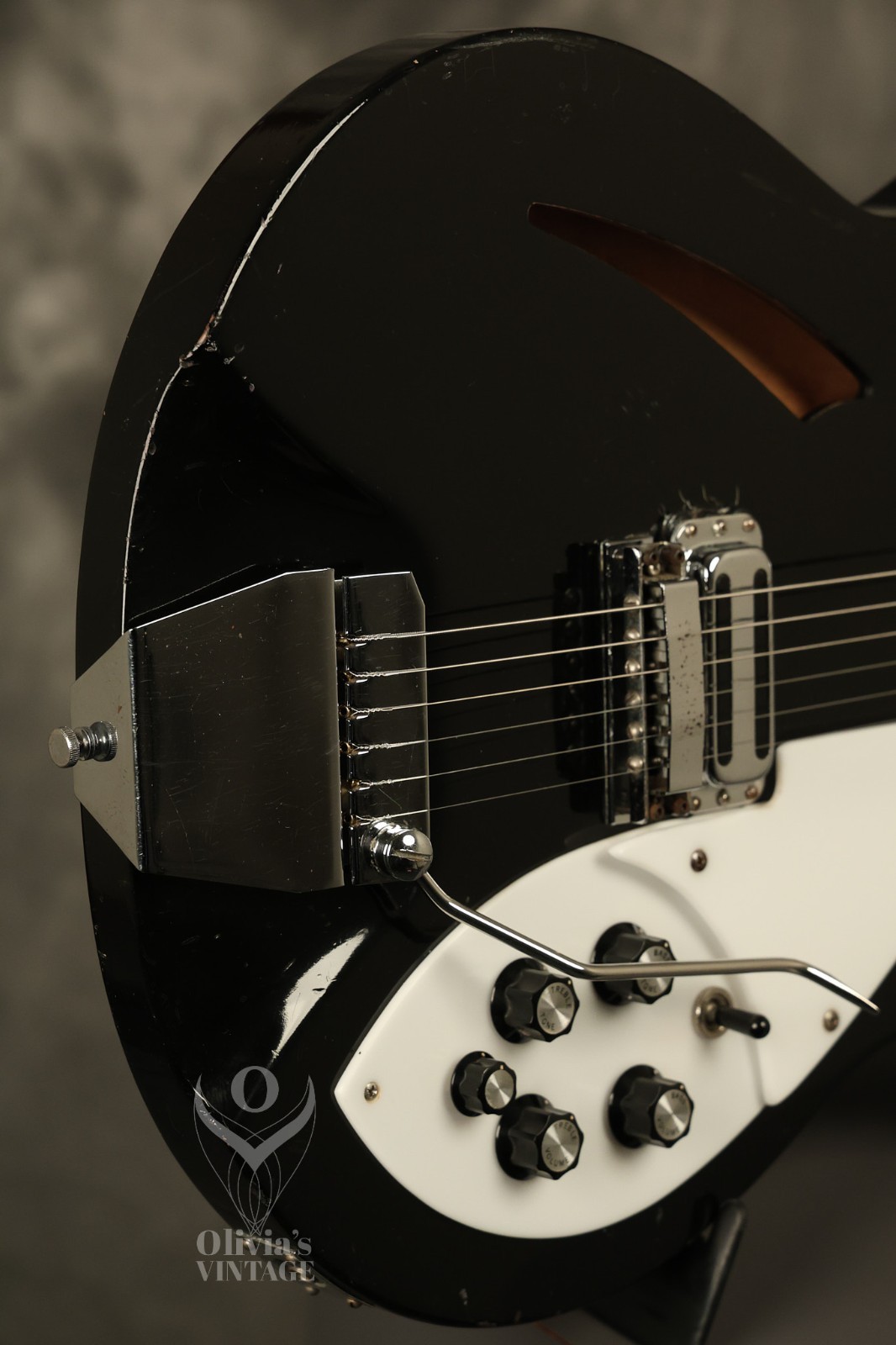 1967 Rickenbacker 335 Jetglo