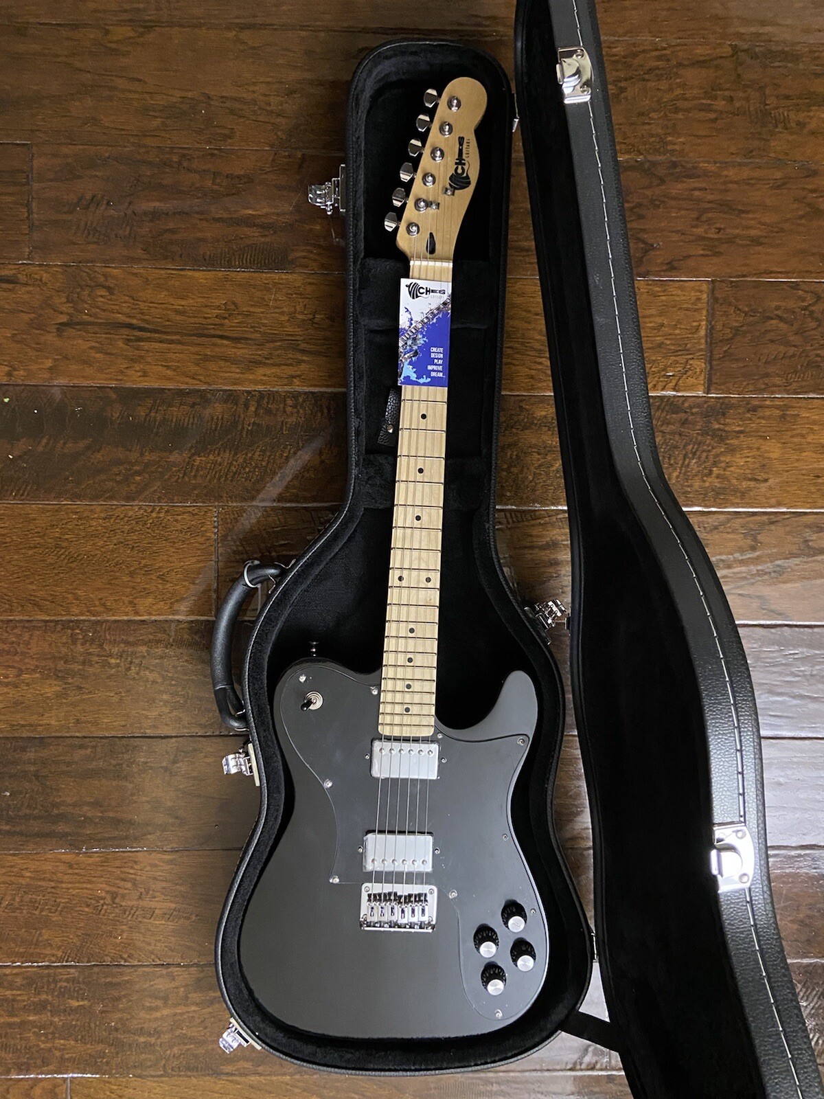 Electric Guitar Vilches Guitars Basswood Black HH pickups w/HardCase