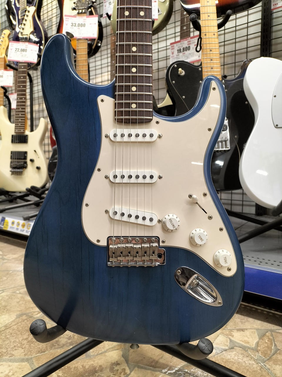 FENDER USA Highway One Strat Electric Guitar