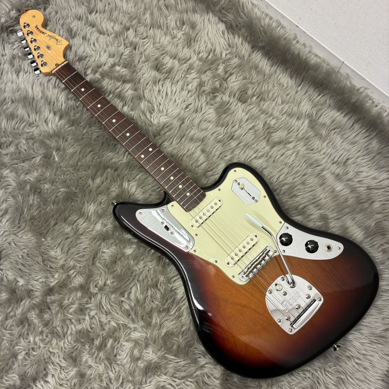 Fender American Professional Jaguar 2016 3TS Sunburst Electric Guitar Used