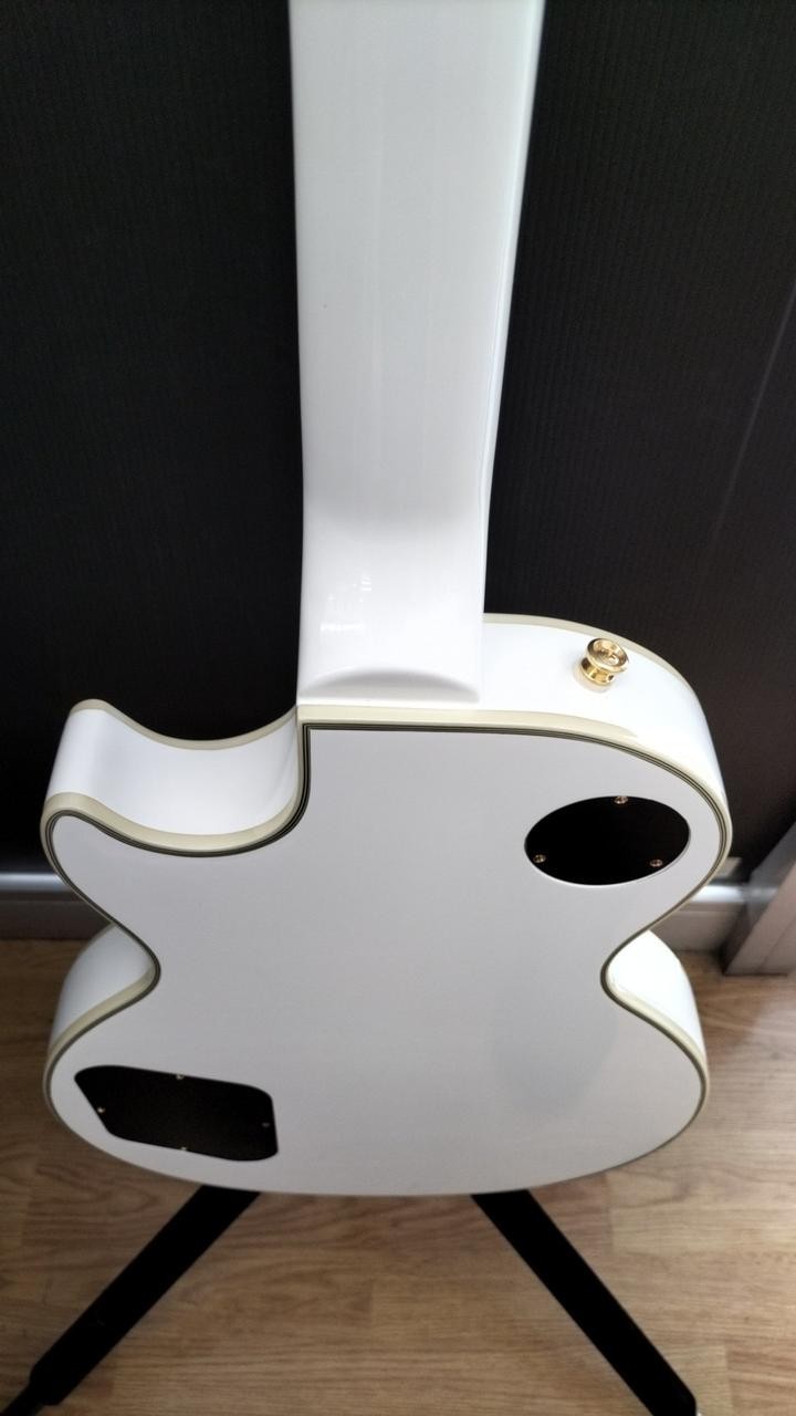 EPIPHONE LES PAUL CUSTOM Electric Guitar-31