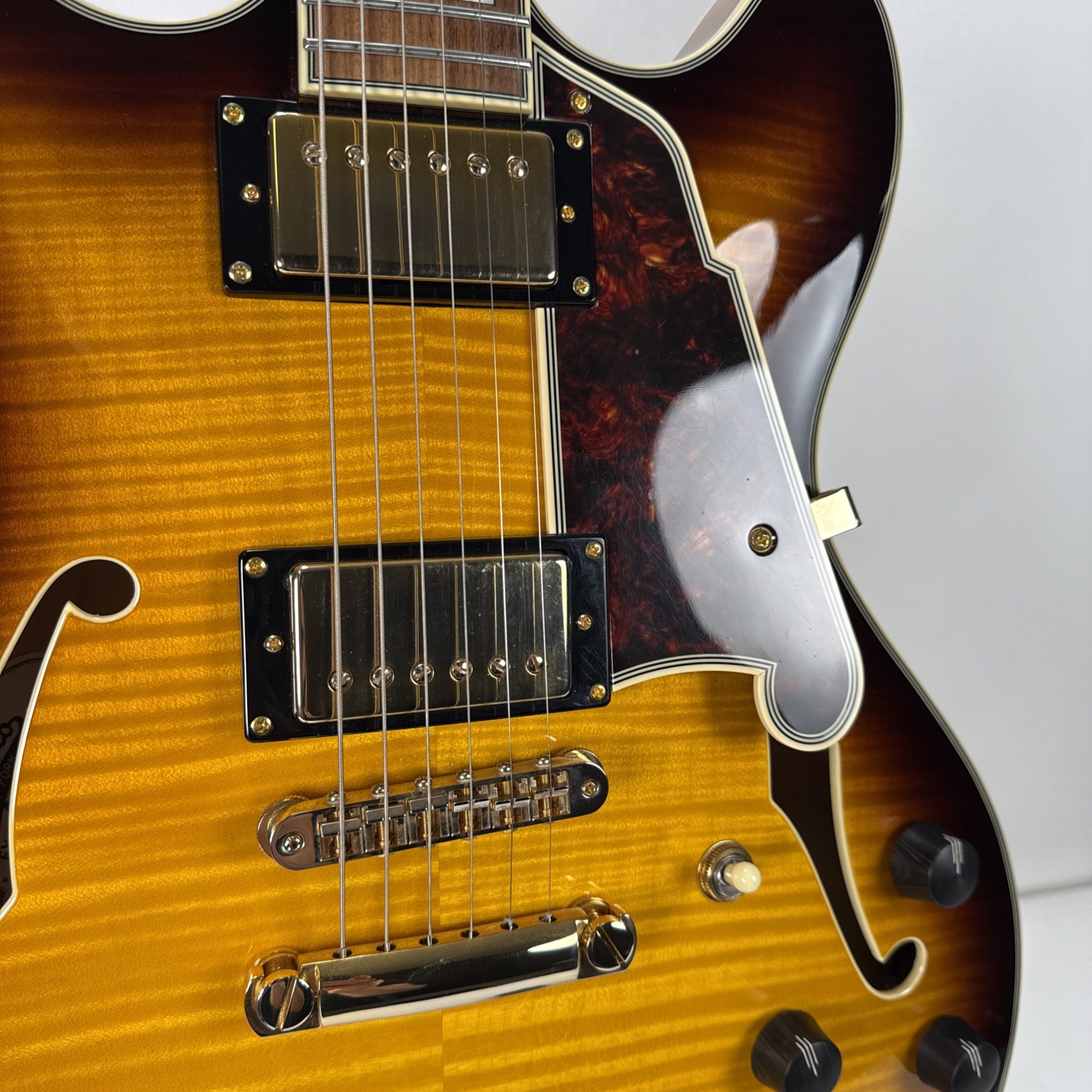 D’Angelico Excel DC SP Semi-Hollow Electric Guitar w/Original Case Sunburst