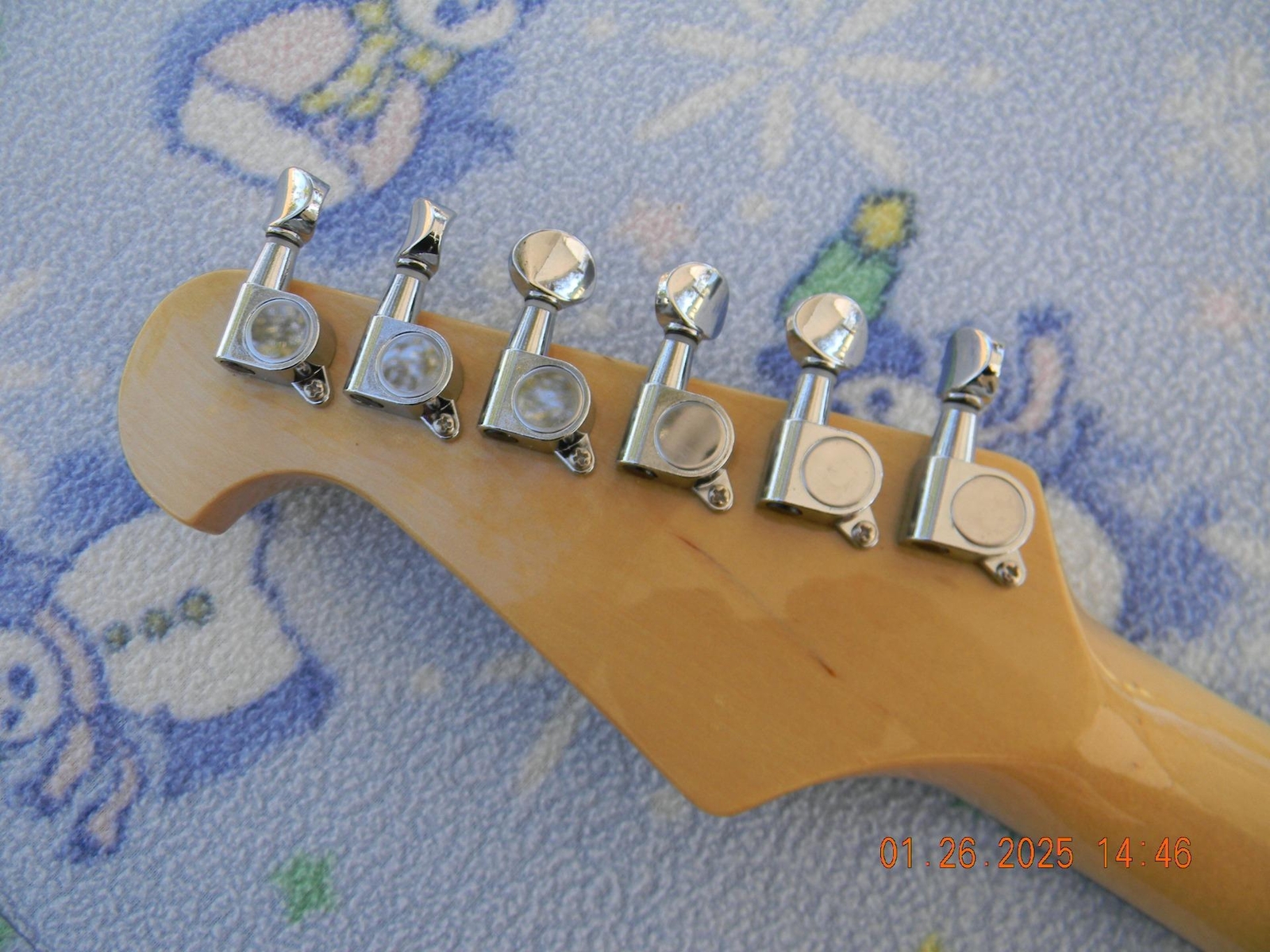 Indio/Aftermarket “Custom Shack” Tele , Alnico 5 Pickups, Capactor Upgrade, 6lbs