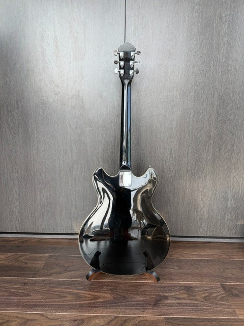 Oscar Schmidt OE30 Semi-Hollow Electric Guitar w/Hard Case Excellent Condition!