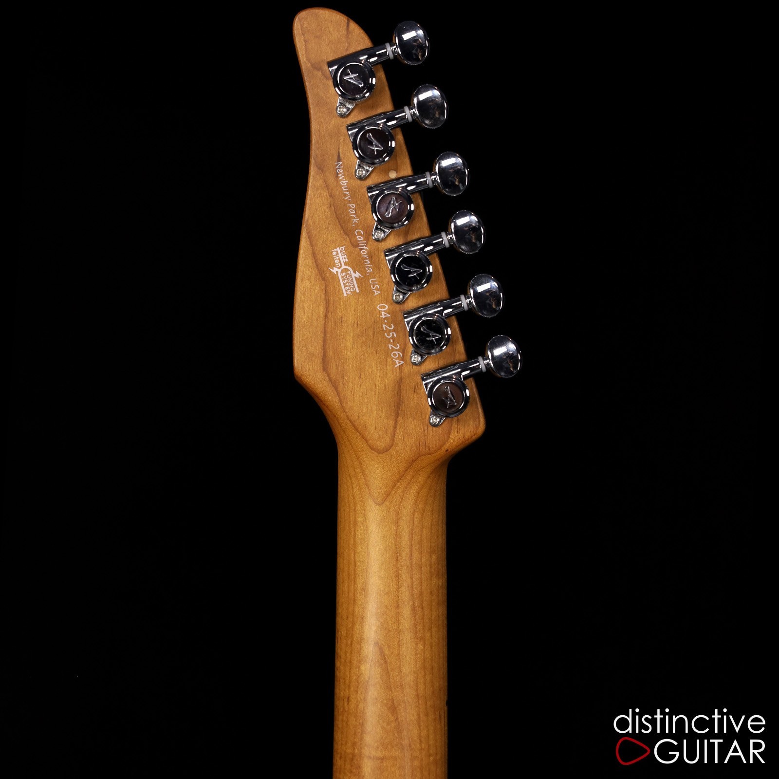 NEW TOM ANDERSON GUITARWORKS ICON CLASSIC – BLACK W/ WHITE DOG HAIR