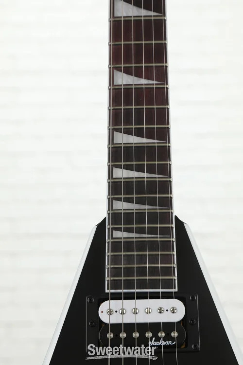 Jackson JS Series King V JS32 – Black with White Bevels