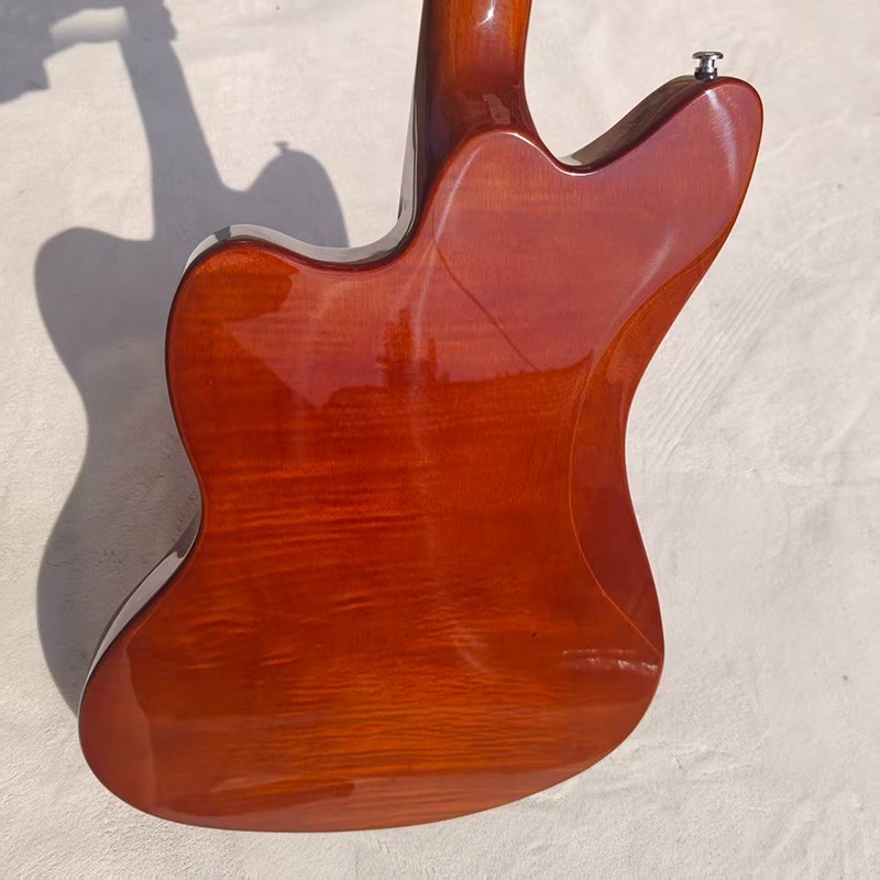 Electric guitar, rosewood fingerboard, peach blossom heart xylophone body, fast