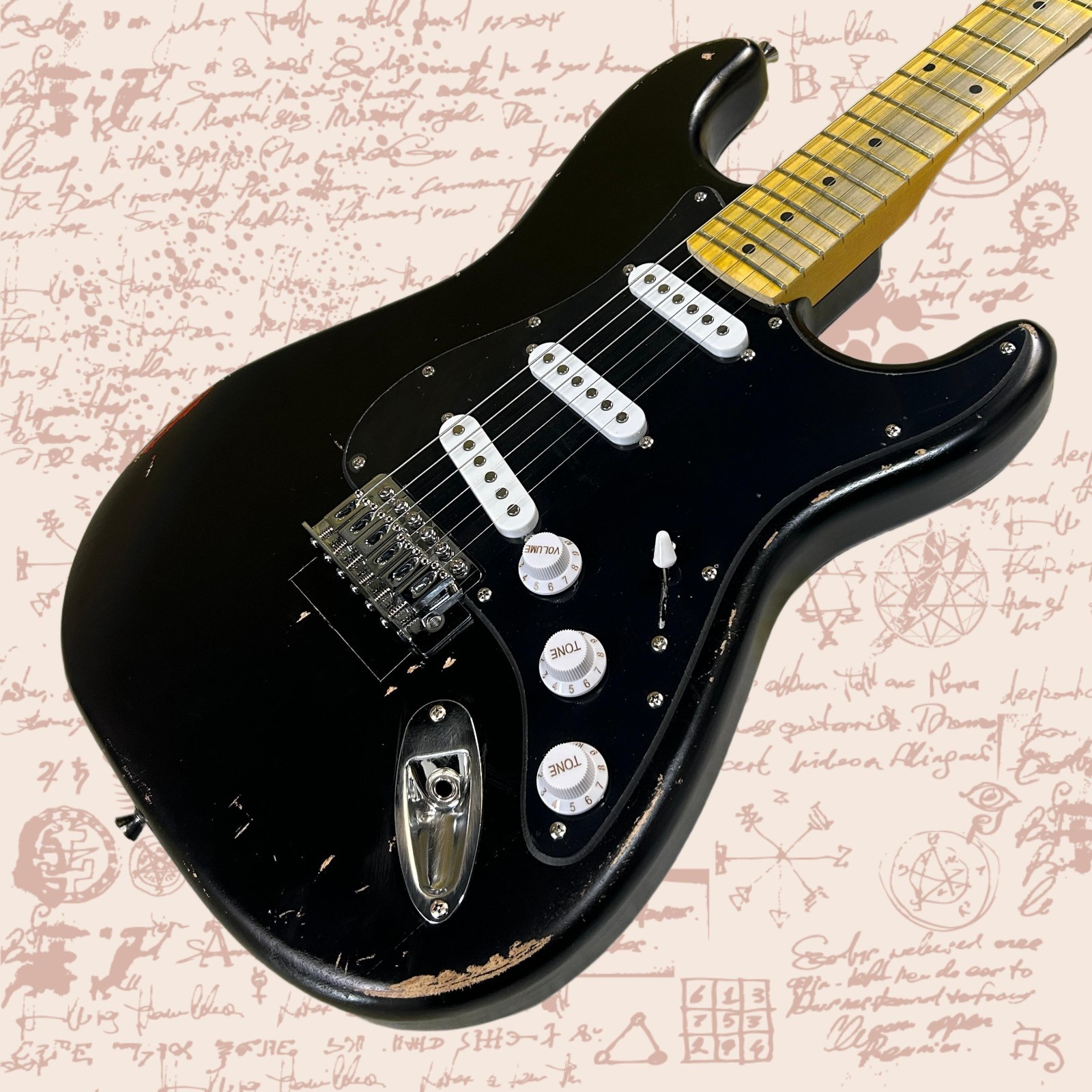 Aged ST Electric Guitar Alder Body Maple Fretboard 21 Frets Black Color
