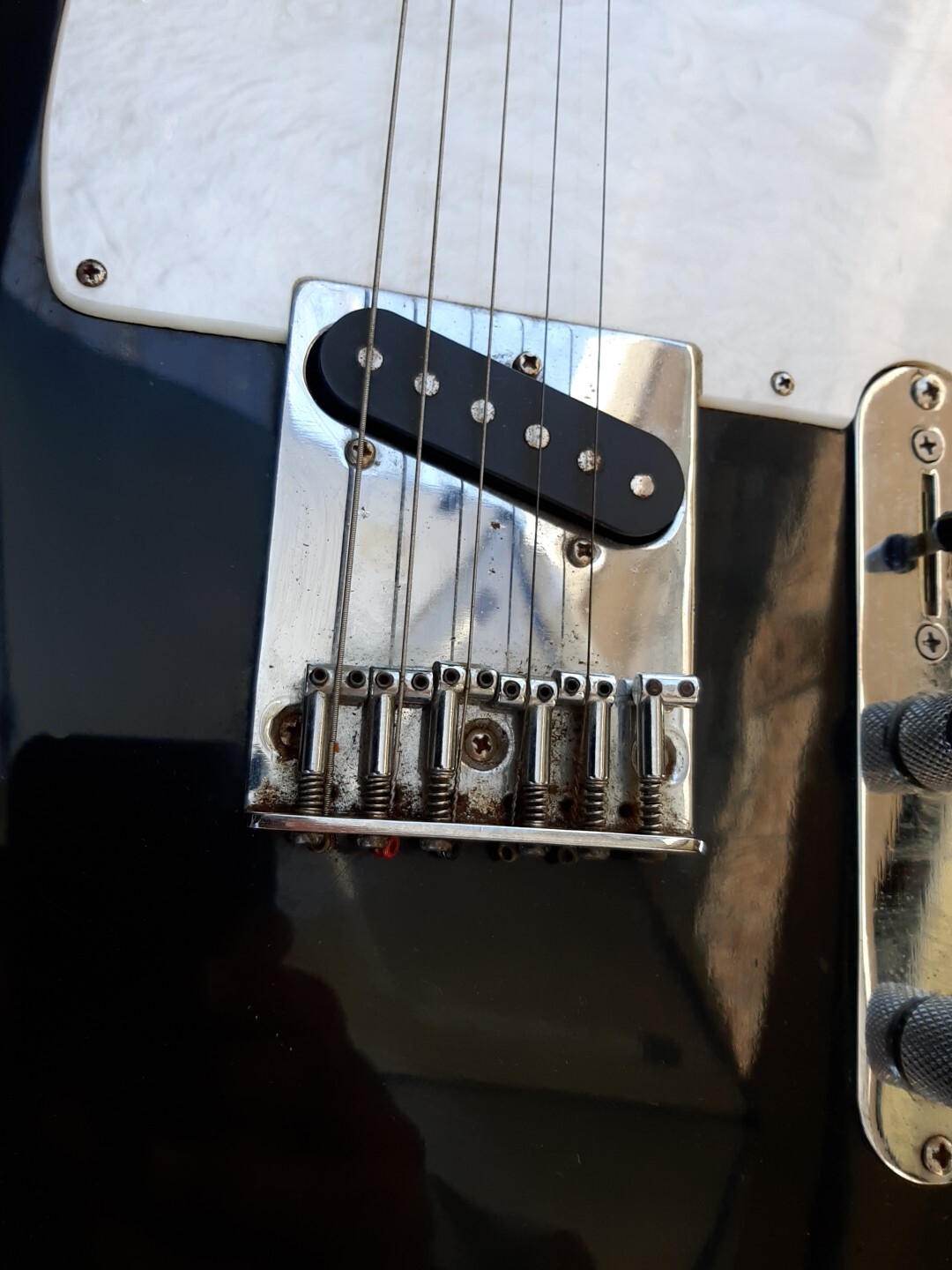 Rare Alvarez Electric Guitar With Soft Case Has Had Some Repairs Broken Nut