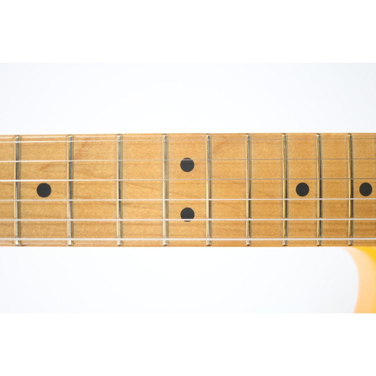 Authentic FENDER PLAYER PLUS STRATOCASTER #260-007-174-8092