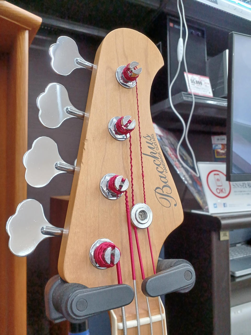 [BACCHUS] STANDARDIIASH-4 Used Ash body Maple neck Maple fingerboard w/Soft case