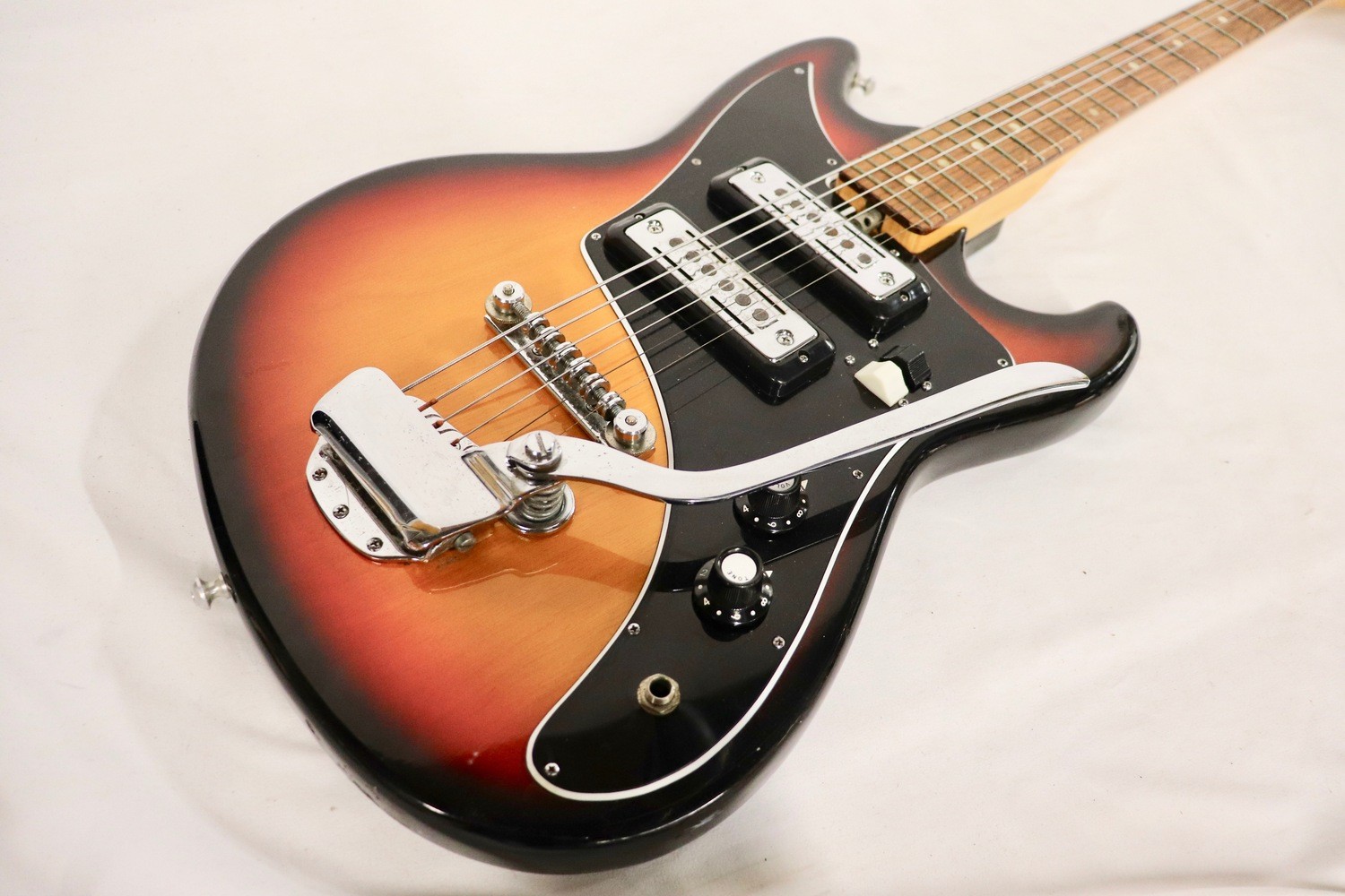 Vintage 1960s Matador Sunburst Electric Guitar – MIJ Teisco/Kawai-Era – Working