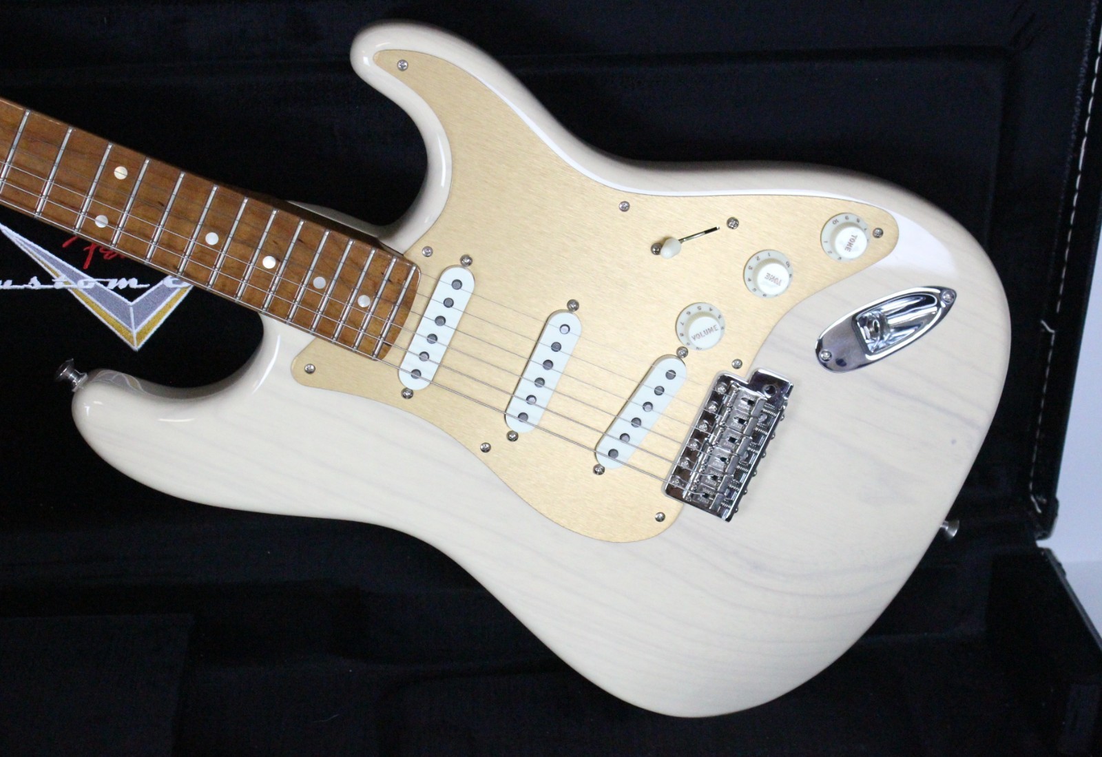 2024 Fender CS NOS Strat Honey Blonde AAA Roasted Flame Maple Neck OHSC USA