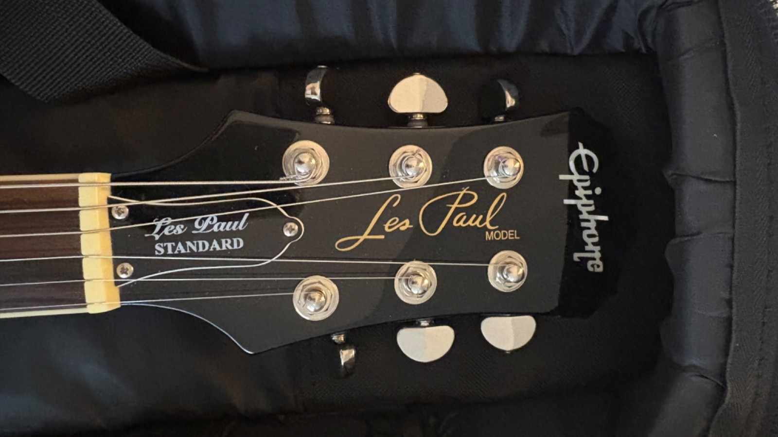 2009 Epiphone Les Paul Standard Ebony Black Electric Guitar w/ Grovers & Gig Bag