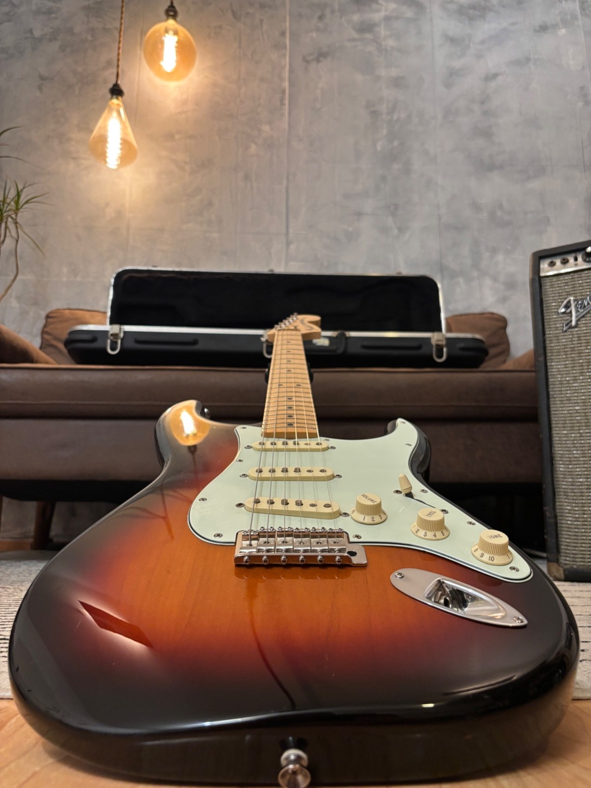Fender 70’s RI Stratocaster Custom Build 2023