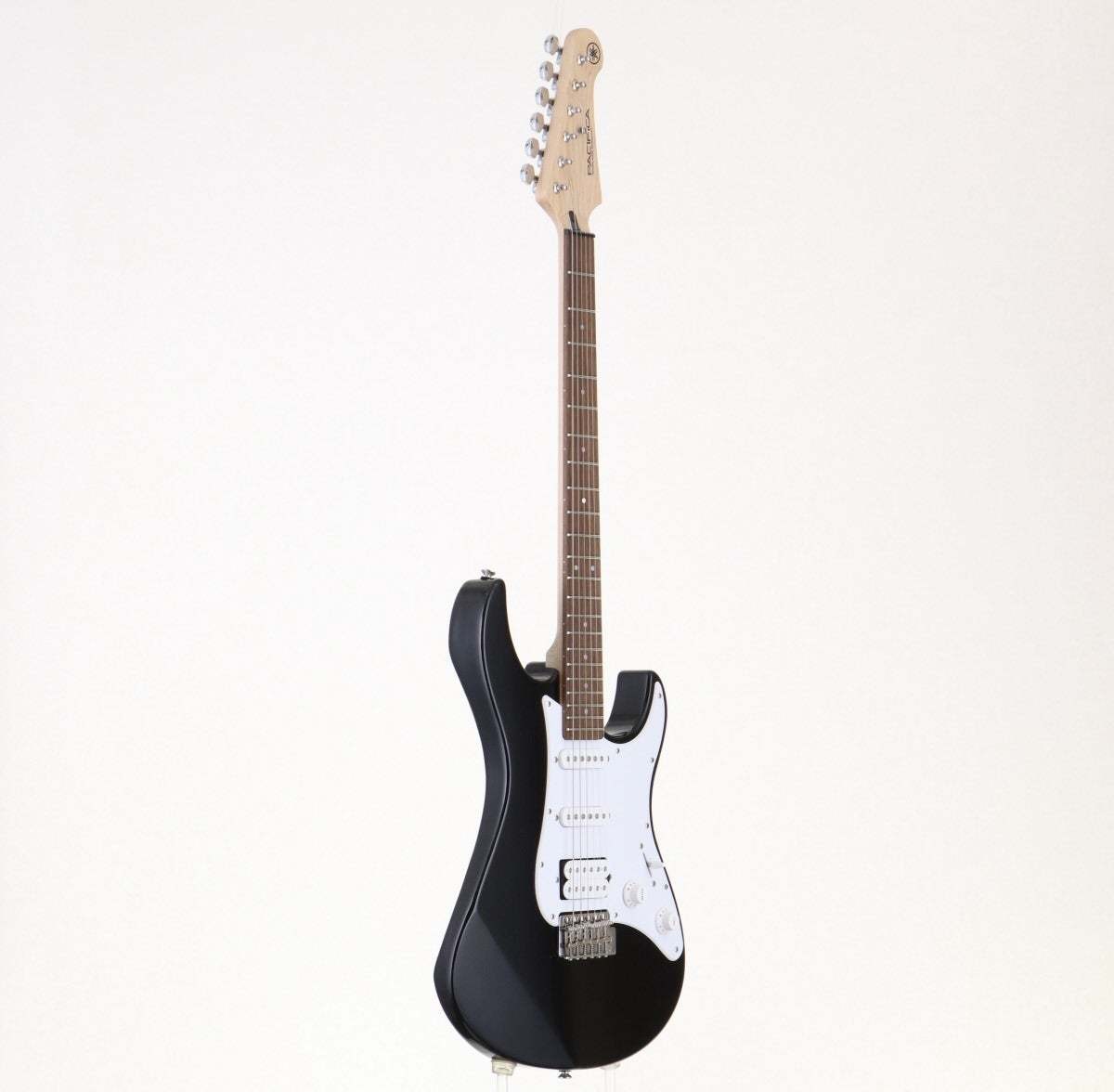 Yamaha Pacifica Pac012 Translation Ali Junk Safe delivery from Japan