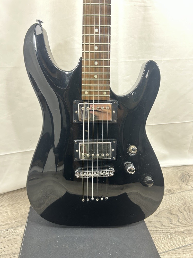 Schecter Diamond Series Omen-6 Electric Guitar W gig bag