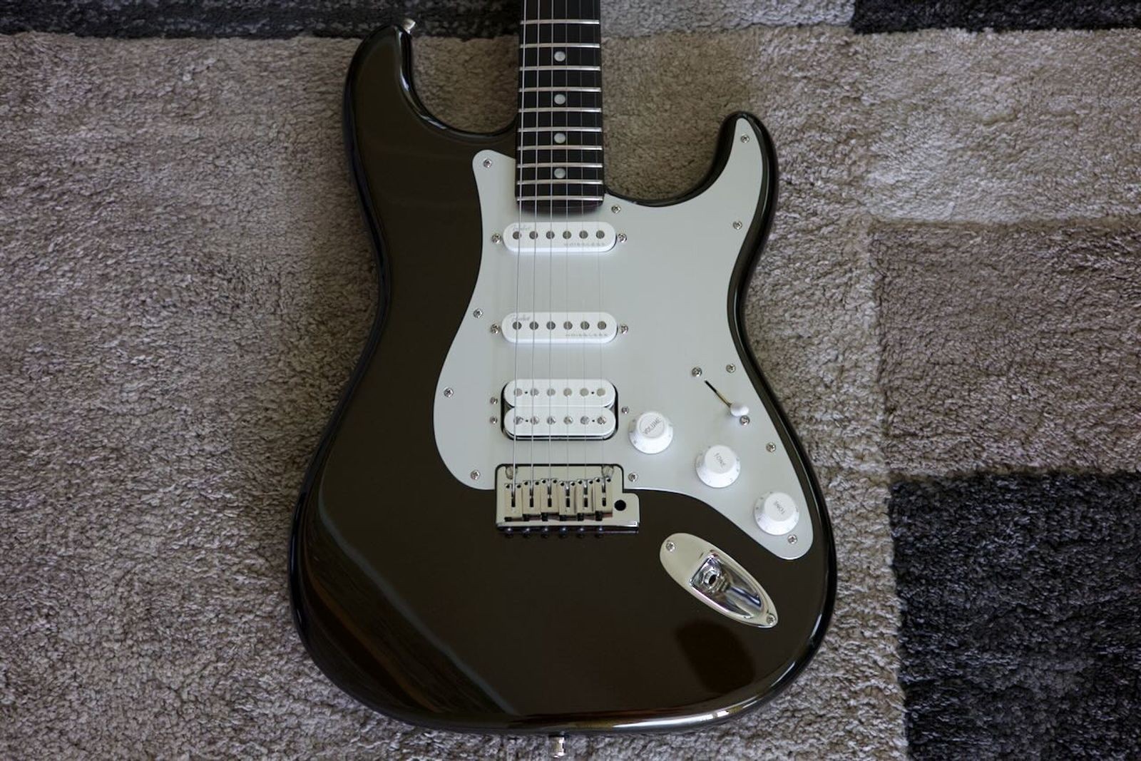 Fender American Ultra II Stratocaster Electric Guitar Texas Tea Finish w/ OHSC