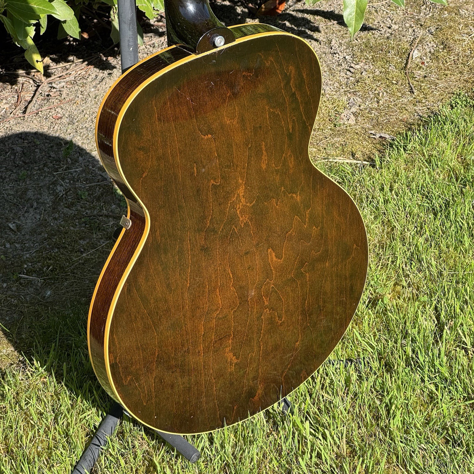 1959 Gibson ES-125TD – Poor Man’s ES-330
