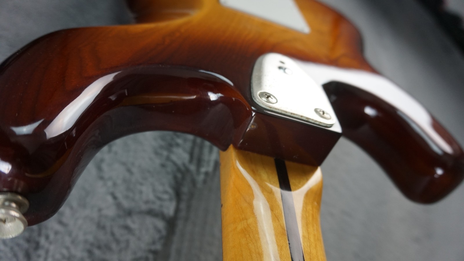 Fernandes S Style – Sunburst Japan