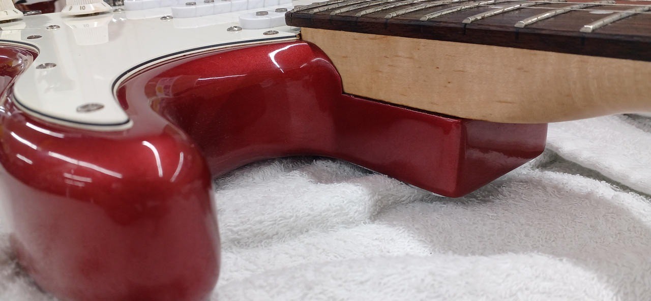 PHOTOGENIC ST180 Used Solidwood body Engineering wood fingerboard w/Soft case