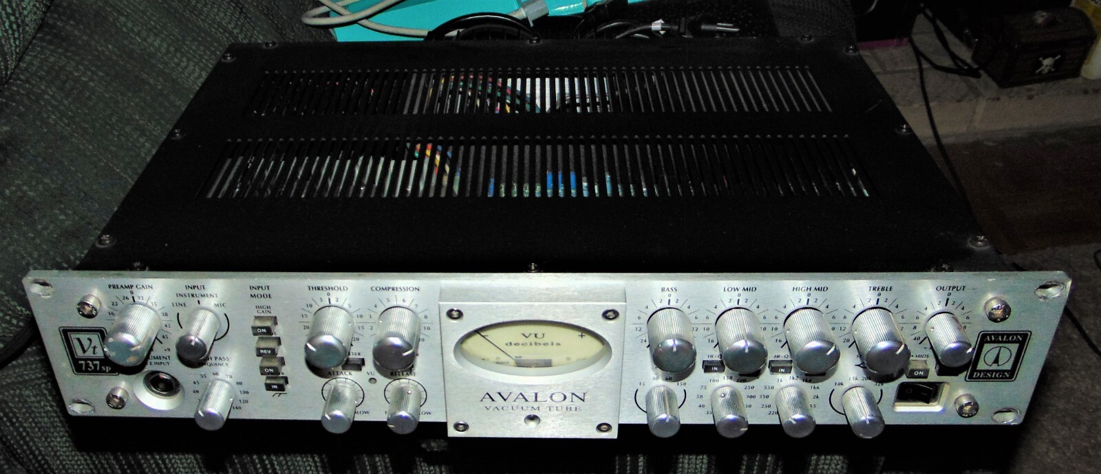 Avalon Design VT-737sp Channel Strip (NOTE: Buy on Reverb or Sweetwater)